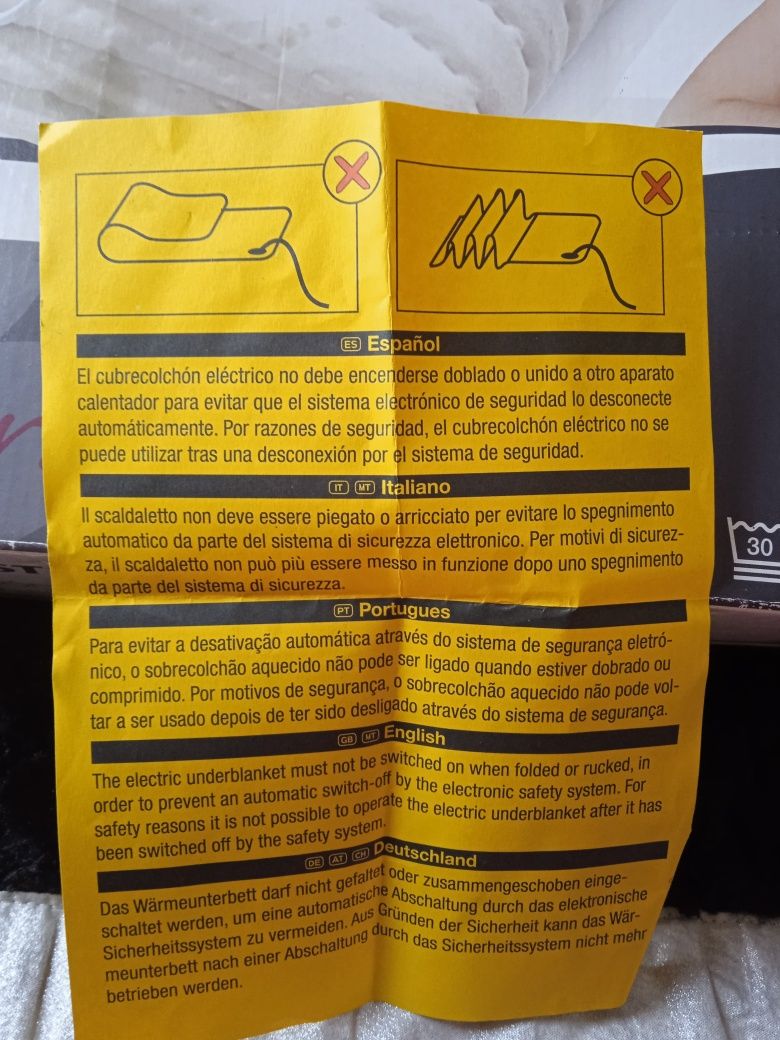 Vendo cobertor eletrônico com pouco uso