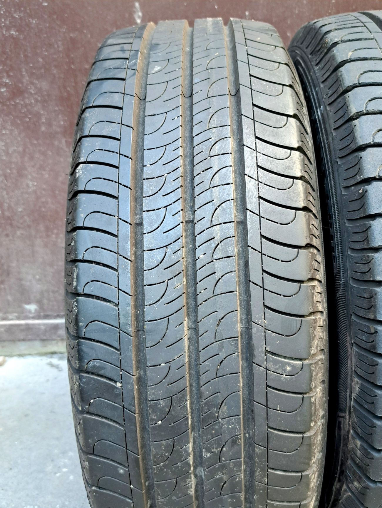 Opony Lato R16 195/60/16C Goodyear Efficientgrip