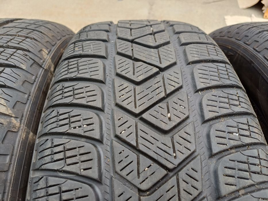 Pirelli Scorpion 215/65/17 7.00mm 2021rok