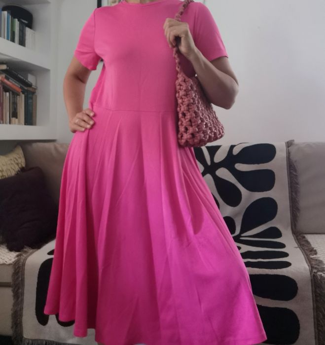 ZARA różowa rozkloszowana sukienka