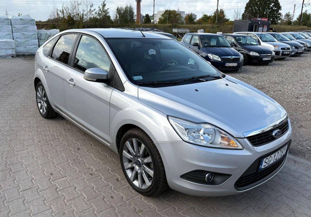 Ford Focus 1,8 Mega zadbany Klima Skóry Alu nowe opony Raty