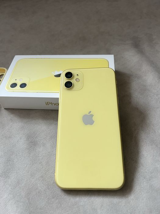 Продам 11 айфон