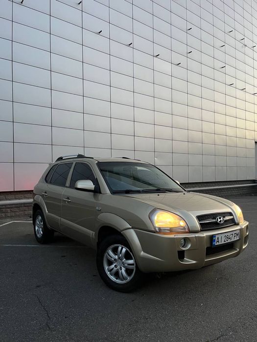 Hyundai Tucson 2006 рік