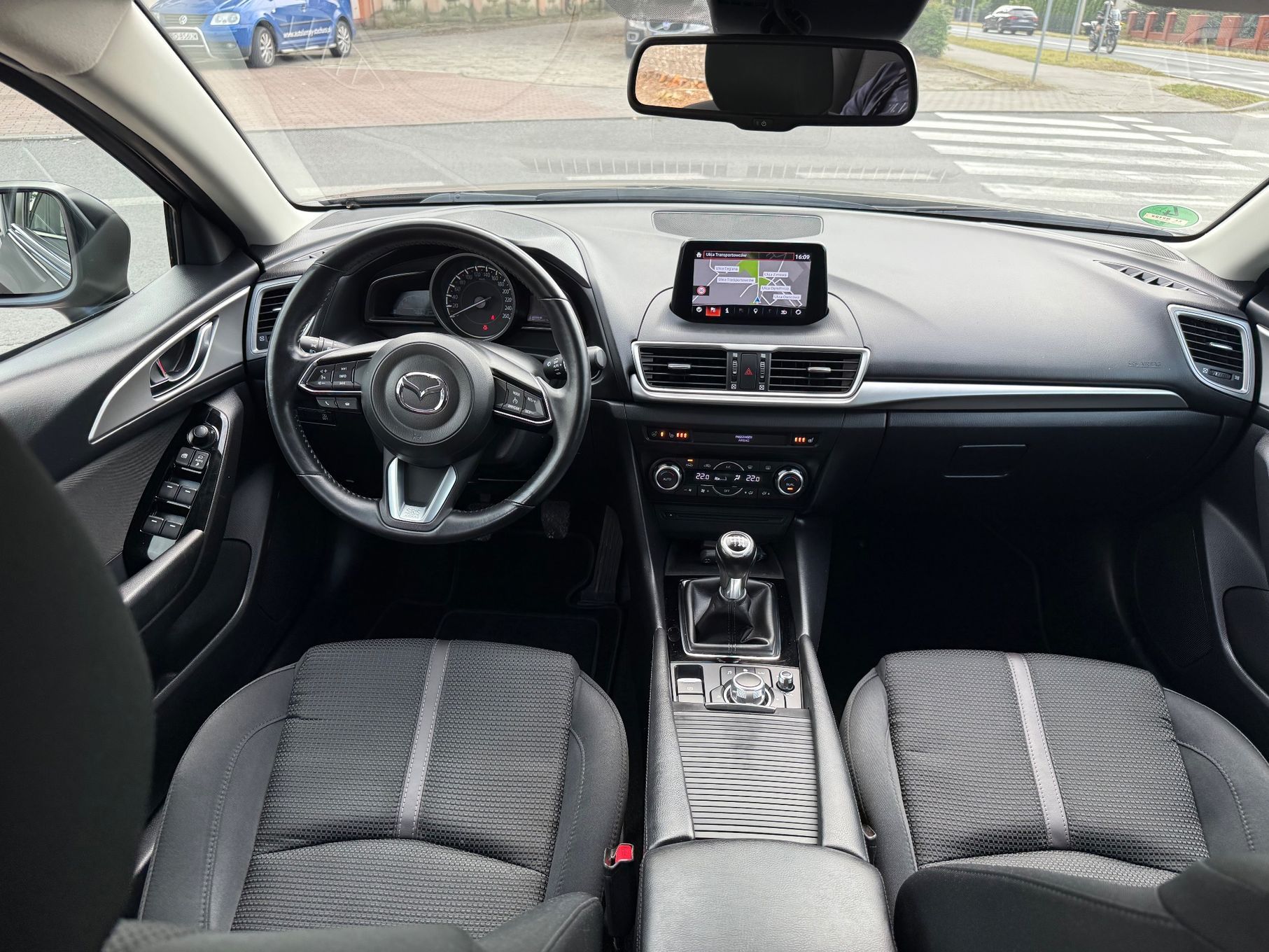 Mazda 3 2.0 i NAVI Full led 78.000 km !!