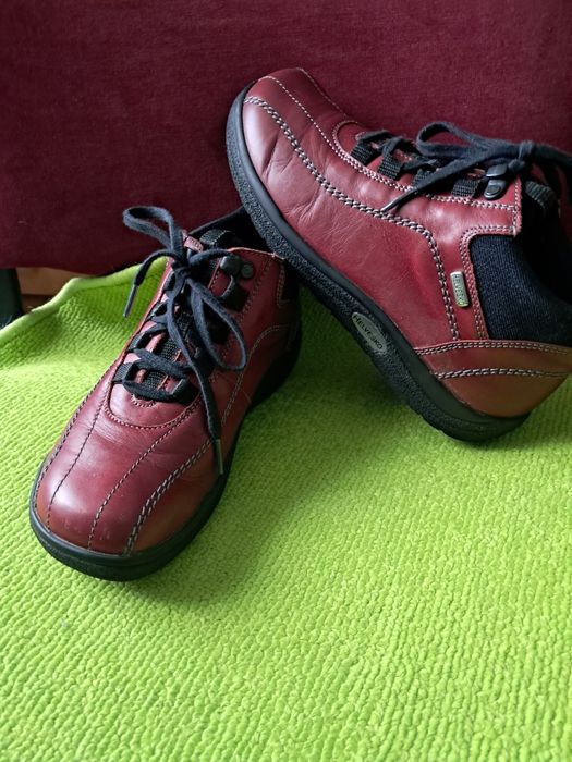 Черевики 37р Шкіра Helvesko