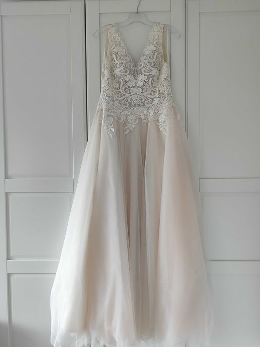 Nowa suknia ślubna rozmiar 36-38+ welon gratis. Do mocnej negocjacji