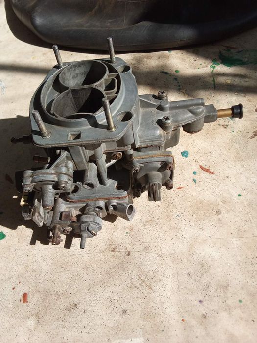 Карбюрвтор та ГБЦ.