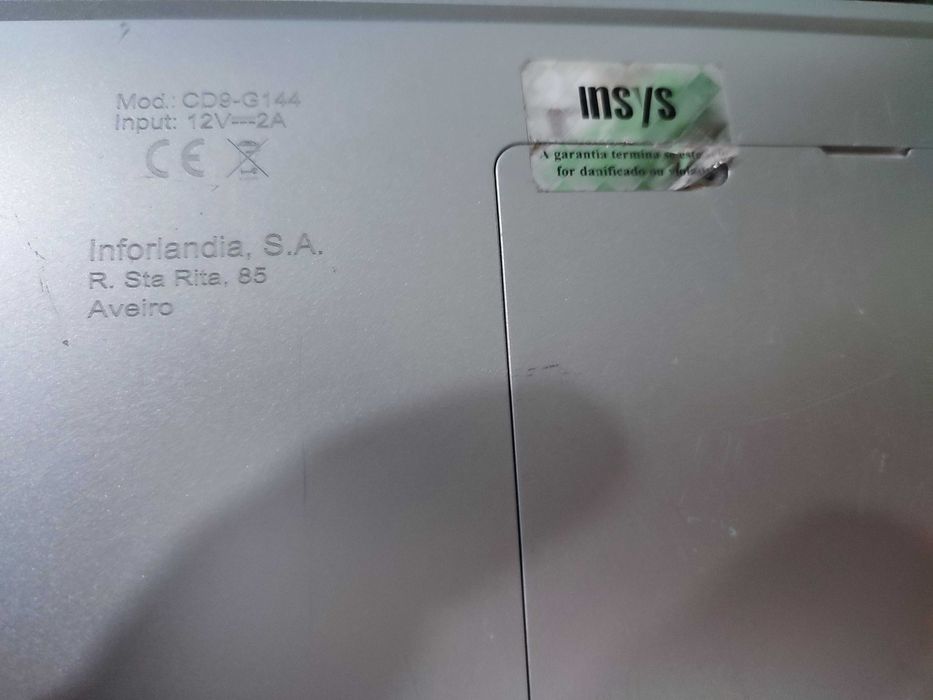 Portátil Insys 14 Pol