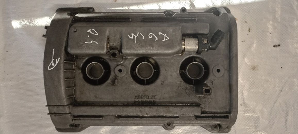 Pokrywa prawa audi a4 B5 A6 C5 2.4 2.8 benzyna