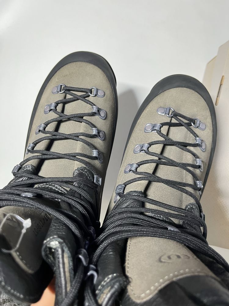 Тактичні Черевики Aku KS Schwer 14 GTX Olive/Black