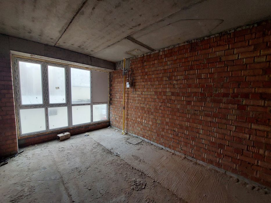 Продам 1-но комнатную квартиру в кирпичном доме на Сахарова. Рассрочка