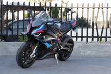 BMW M 1000 RR