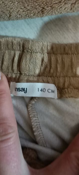 Dres pluszowy Sinsay 140