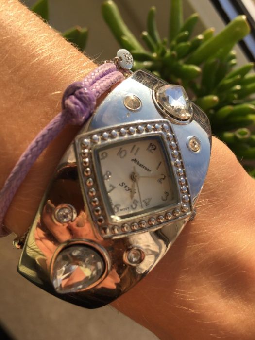 Zegarek srebrny na bransolecie bransoleta z cyrkoniami Albatross