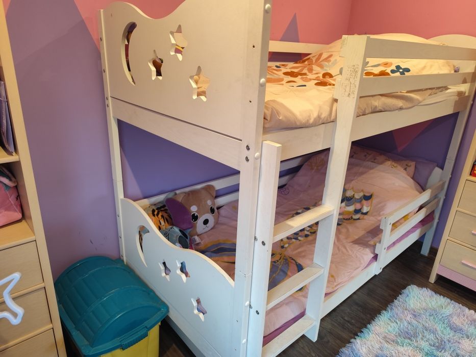 Łóżko piętrowe białe