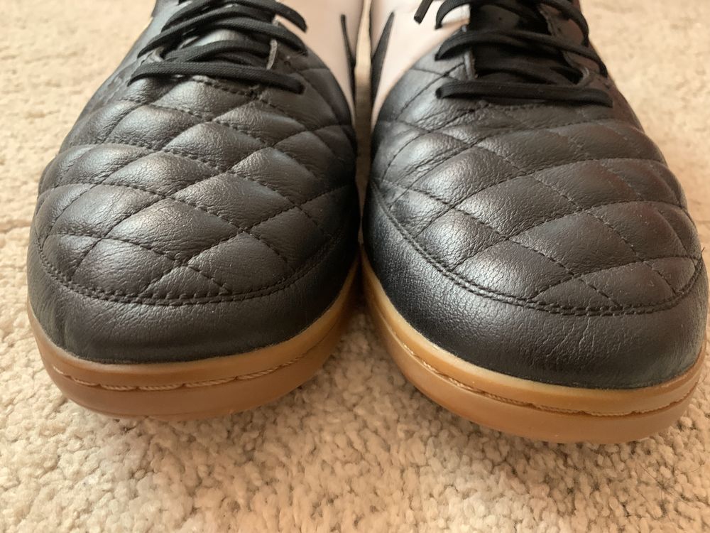 Кроссовки футзалки NIKE 30 см
