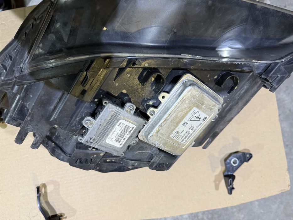 E61 bixenon skrętny europa prawy