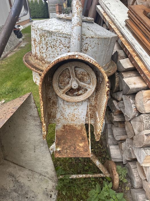 Betoniarka bez silnika 150l