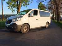 Renault Trafic III 9 osób