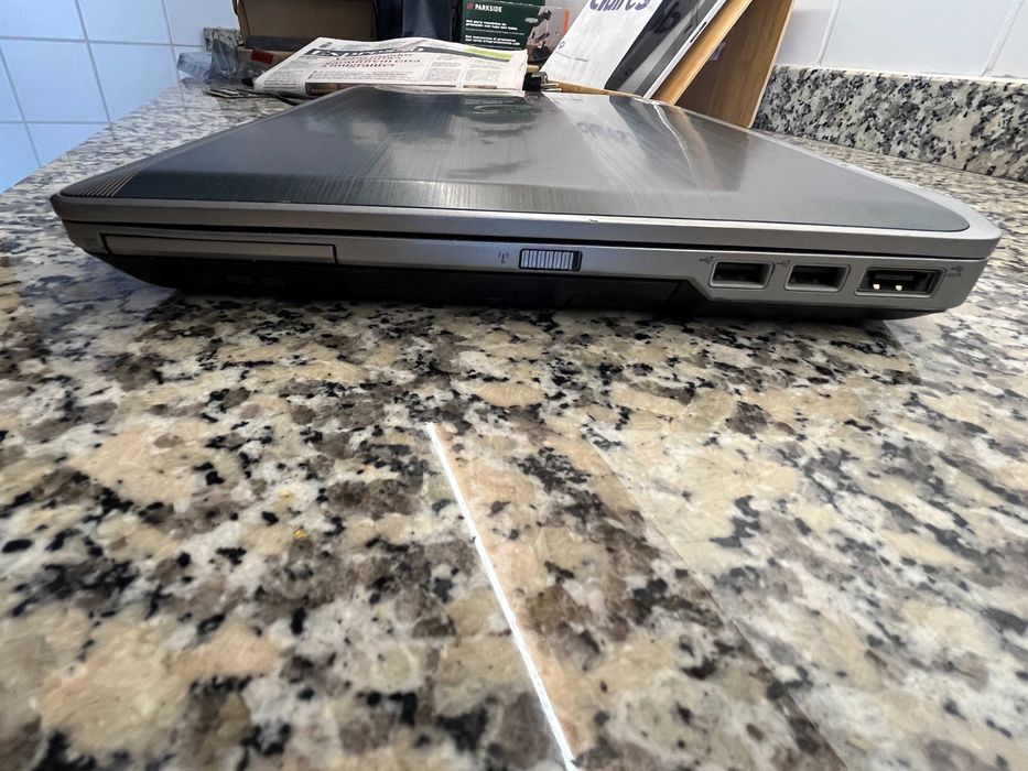 Portatil DELL Latitude E6420 | i5 | 4GB | 225GB SSD | Win 10 Bat Nova