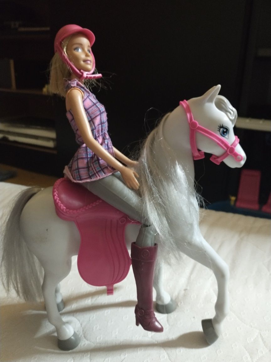 Barbie i koń, jeździec