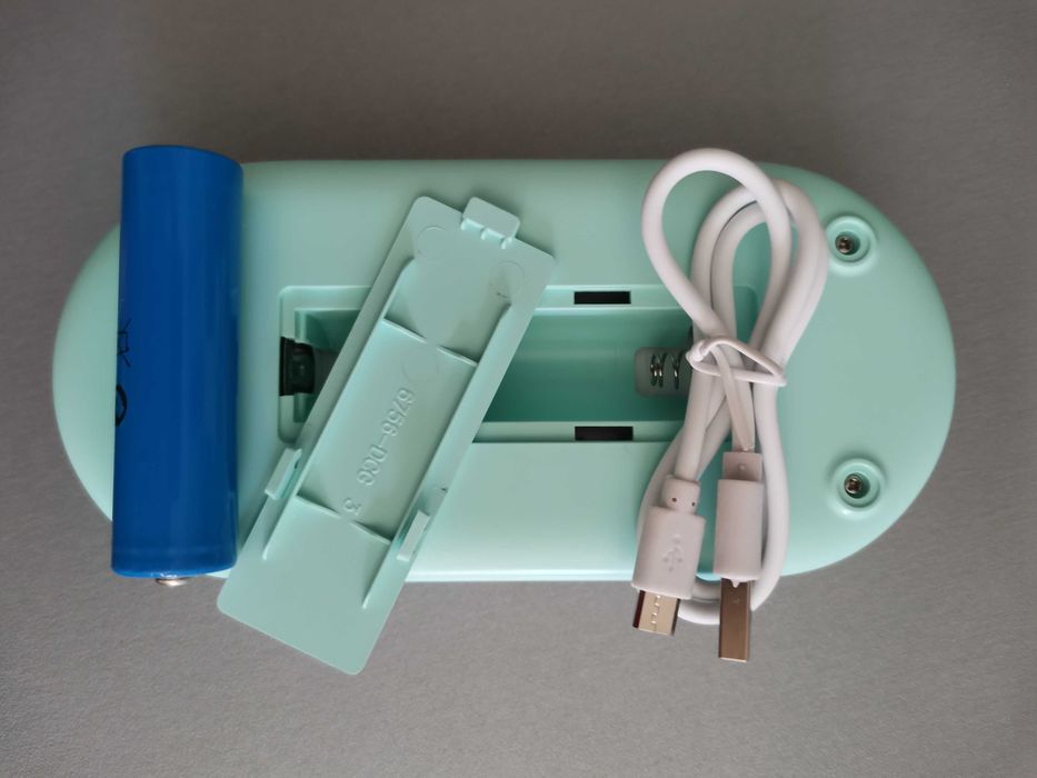 Tiross TS2230 - лампа настільна акумуляторна 2.5W 190lm 1500 mAh