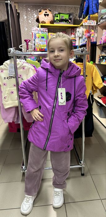 Дитяча куртка на дівчинку ( РОЗМІР :128)