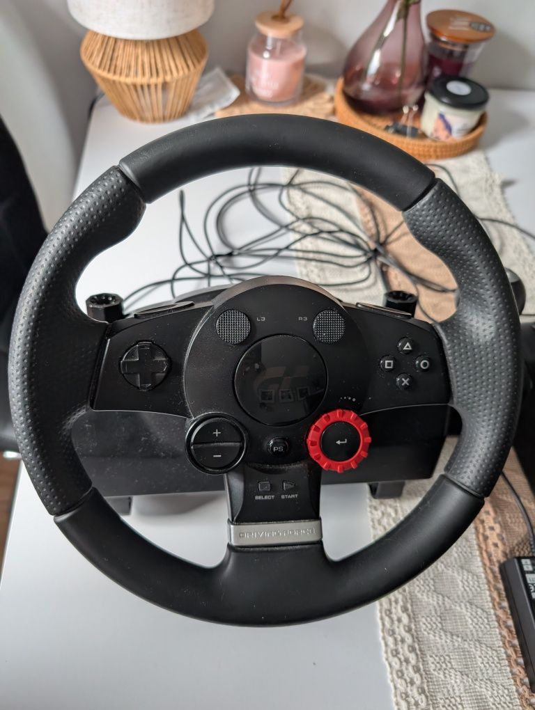 Logitech driving force GT