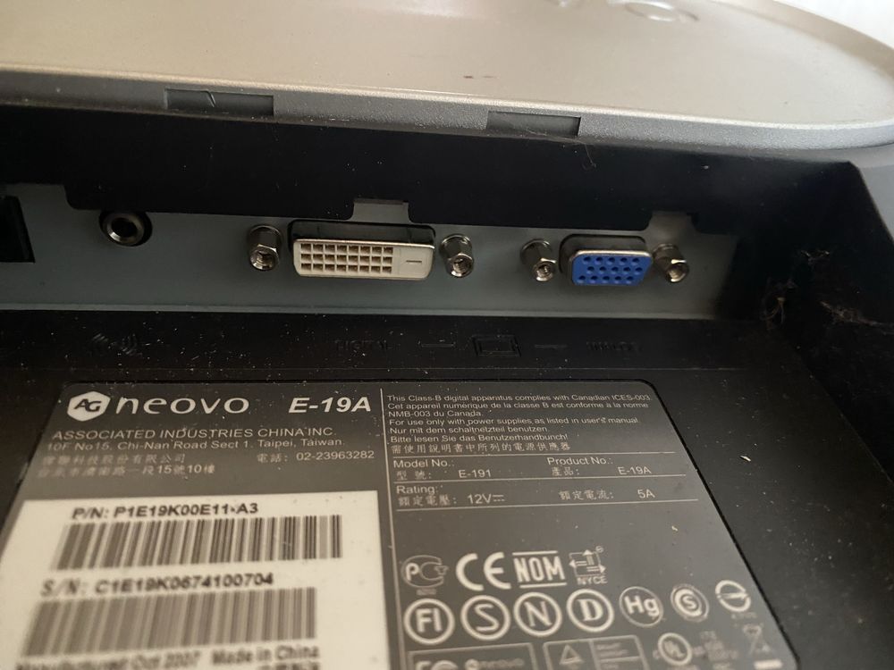 Монітор Neovo 17дюймів