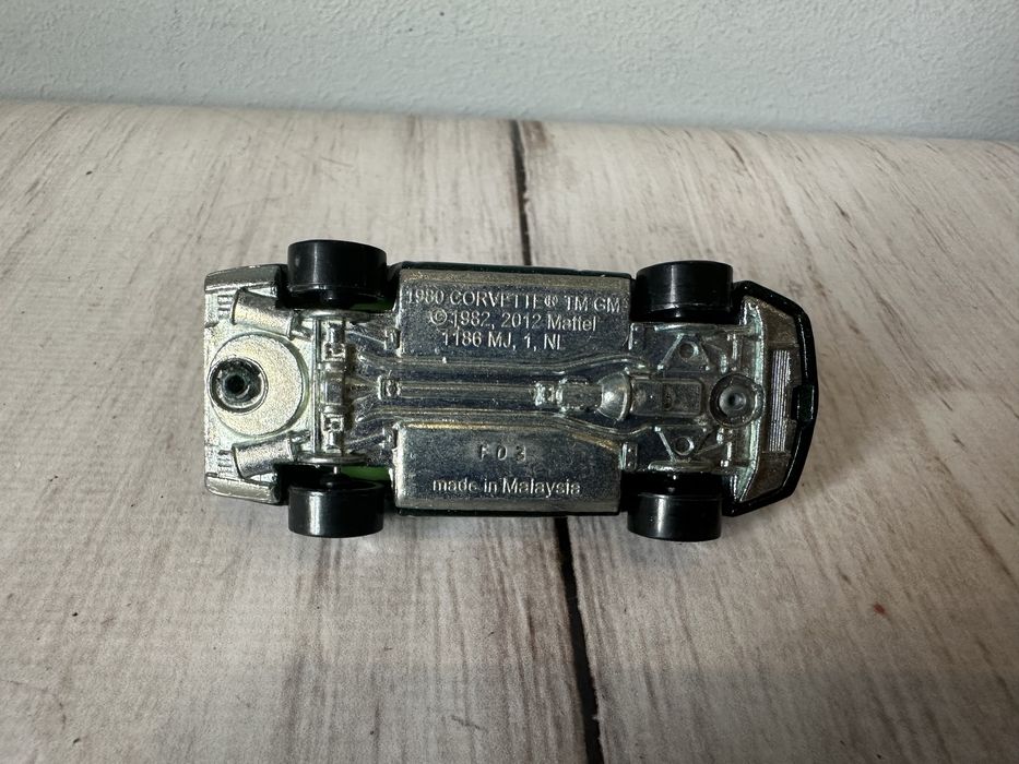 Hot wheels 1980 chevrolet  Corvette  1:64