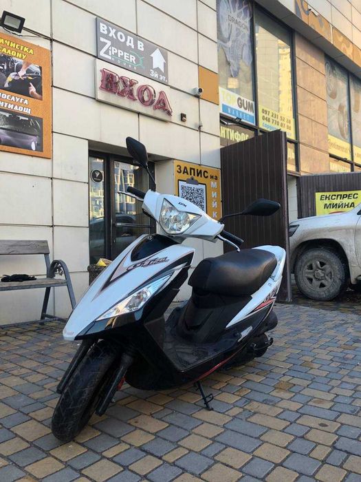 Скутер Sym gt 125