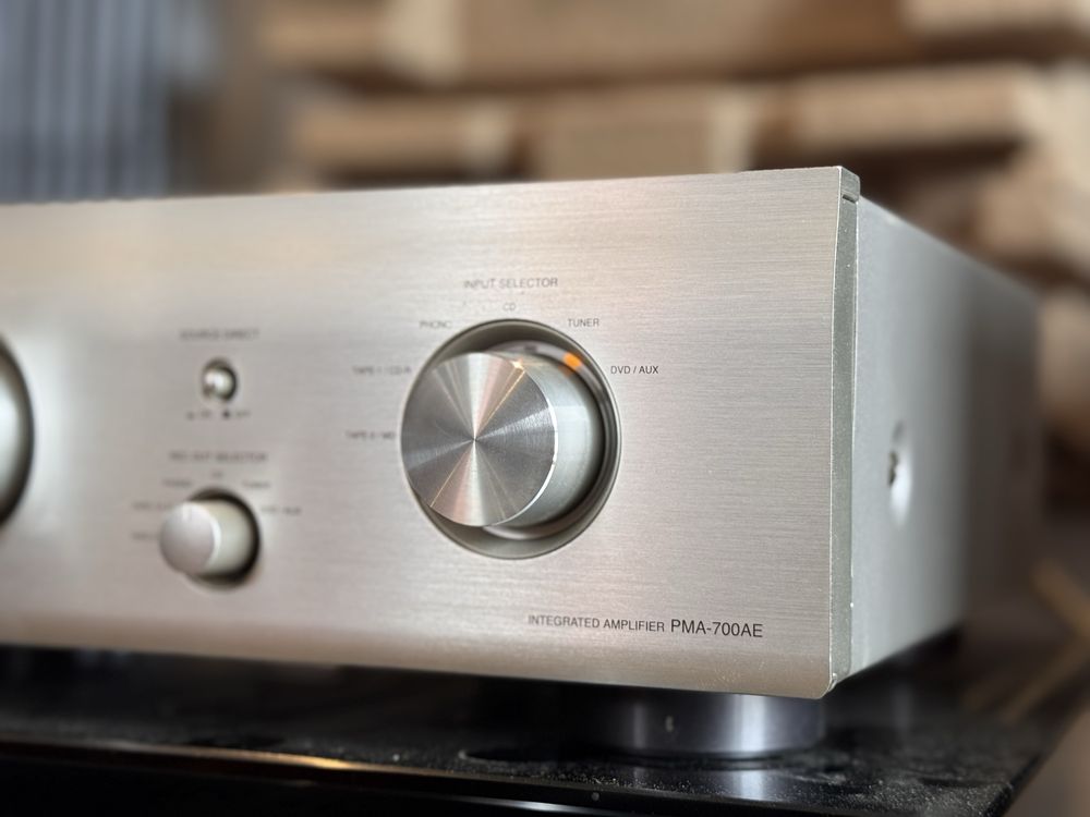 Wzmacniacz stereo Denon PMA-700ae