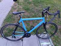 Rower Szosowy BULLS Shimano 105 Shimano Sora. Wygodny, gotowy do jazdy