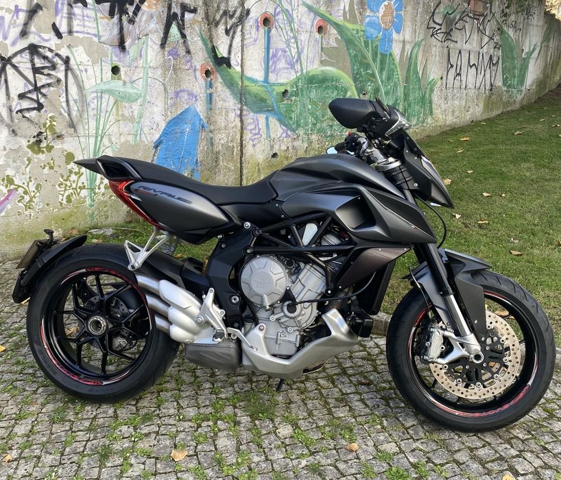 Mv Agusta Rivale 800cc 125cv como Nova