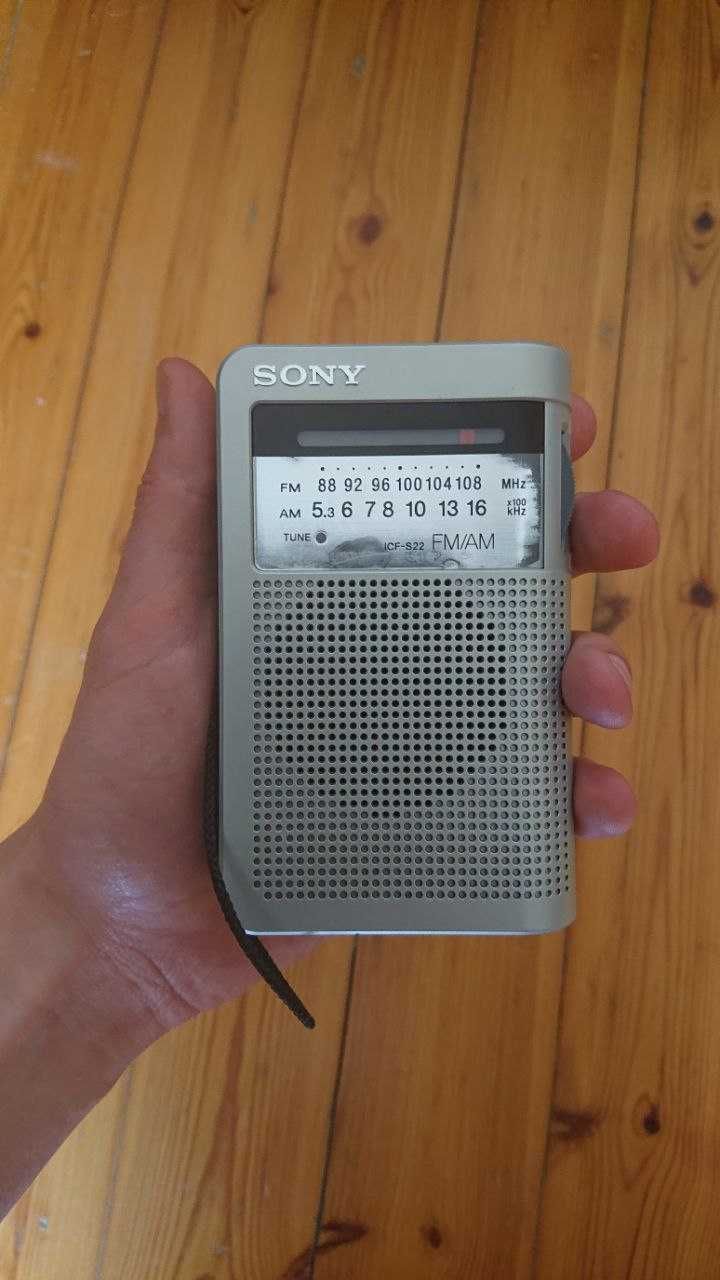радиоприёмник Sony ICF=22