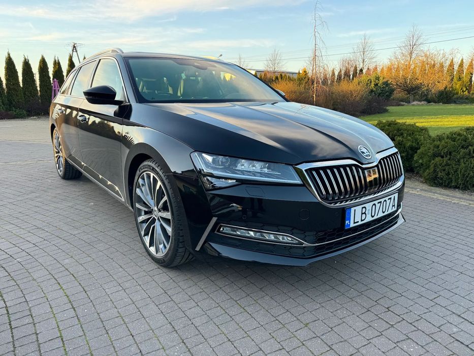 Skoda Superb Laurin&Klement | Canton | Webasto | Hak | Wentylowane fotele | Masaż