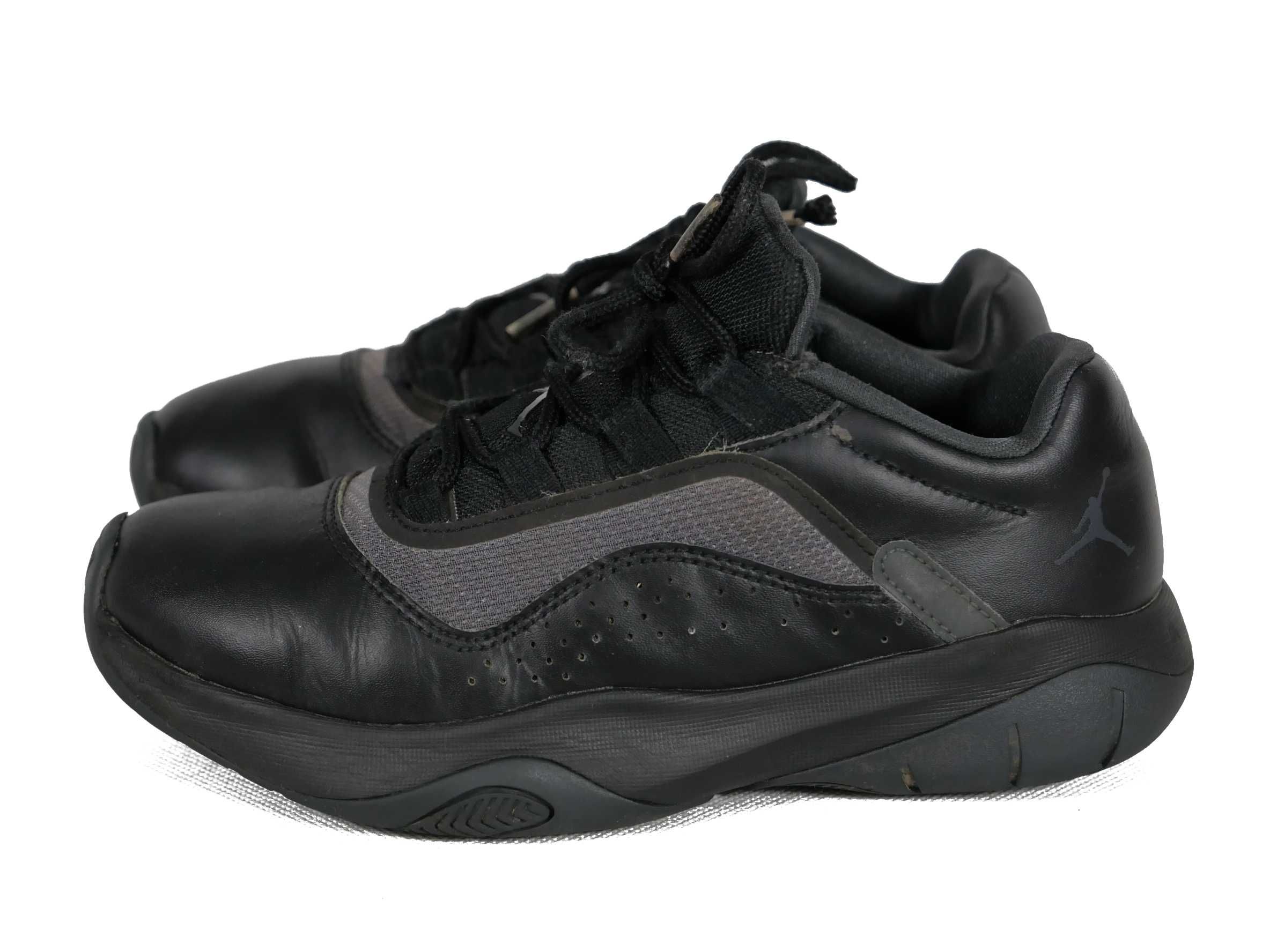 Air Jordan 11 buty sportowe czarne skórzane 36,5