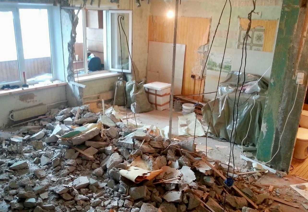 Демонтажные Работы без Выходных. Недорого. Стен, стяжки, домов и тд