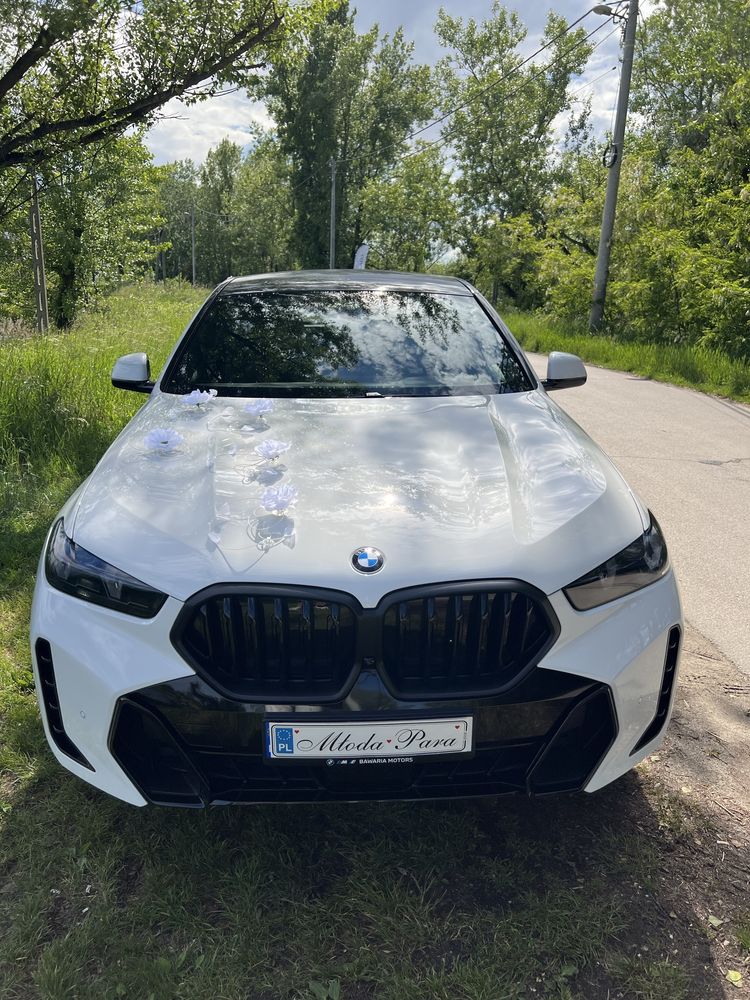 Najnowsze BMW X6 oraz Audi Q8 do ślubu