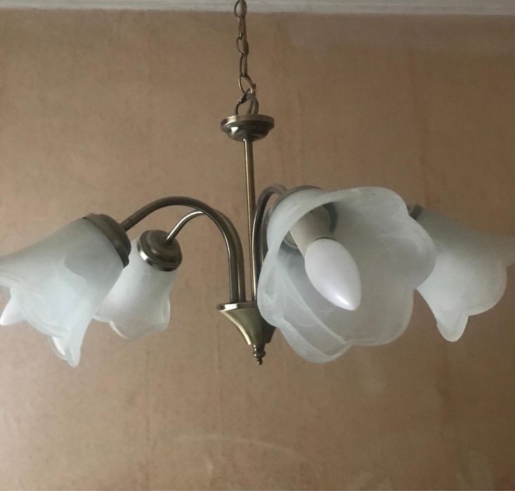 Candeeiro - quatro lâmpadas