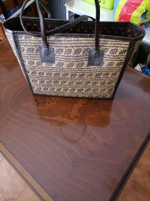 Saco artesanato em palhinha interior forrado com tecido 30x40