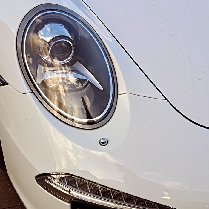 polerowanie lamp z dojazdem METALIZACJA ODBŁYŚNIKÓW pranie tapicerki