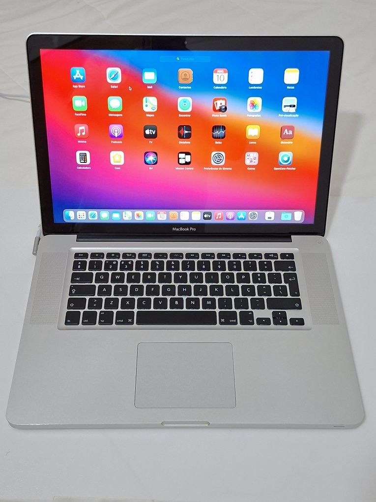 MacBook Pro Core i5 MacOS Big Sur | Disco  SSD | 6 Gig RAM , Impecável