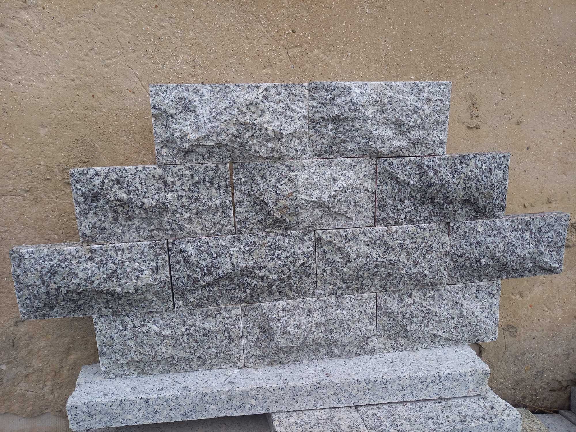 Granitowe Płytki Elewacyjne