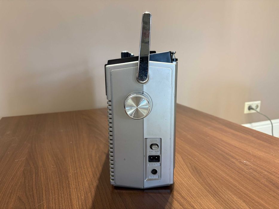 Магнитола Universum - Senator CTR-2266 (клон Crown CSC-630)