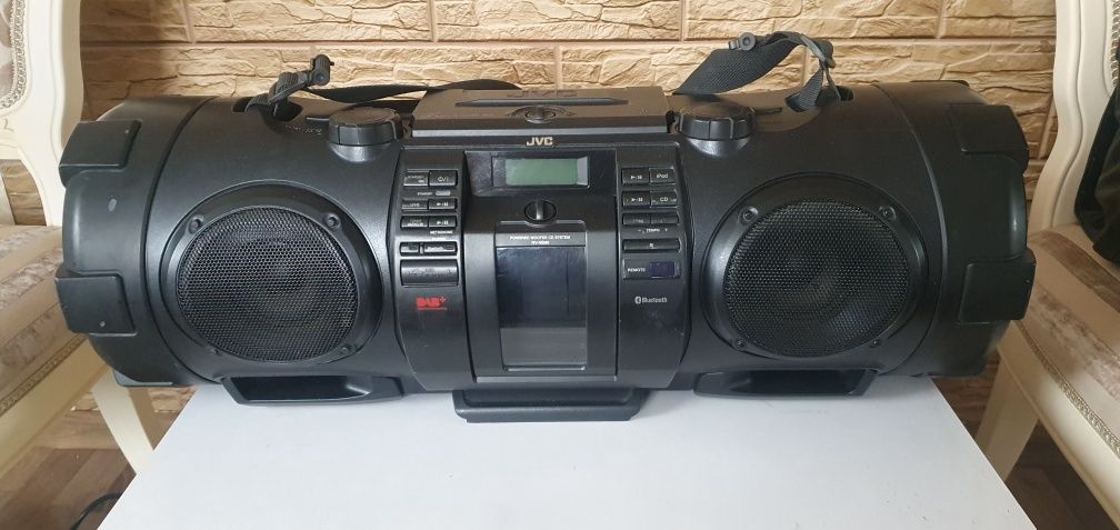 Програвач Powered woofer cd system RV-NB90B