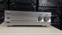 Yamaha AX-496 Mocny wzmacniacz stereo