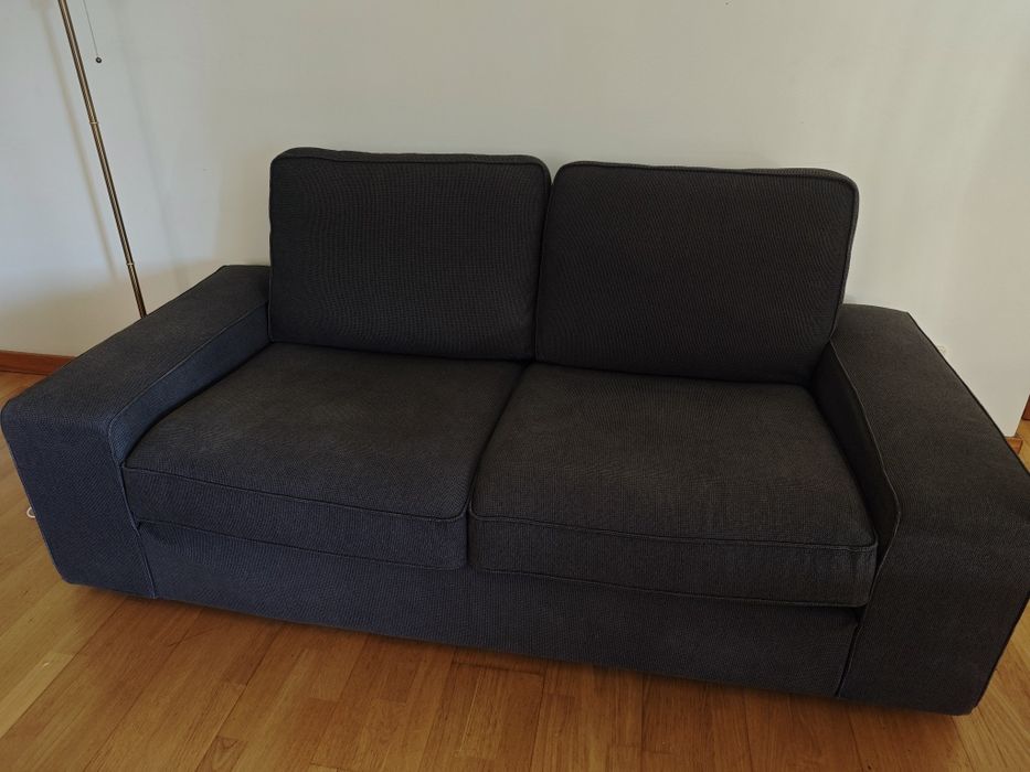 Sofá Kivik 2 lugares Novo (menos de 2 anos)