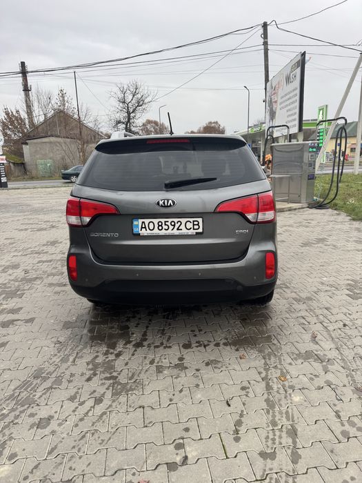 Продам власне авто кіа сорентов завдский фарбі.