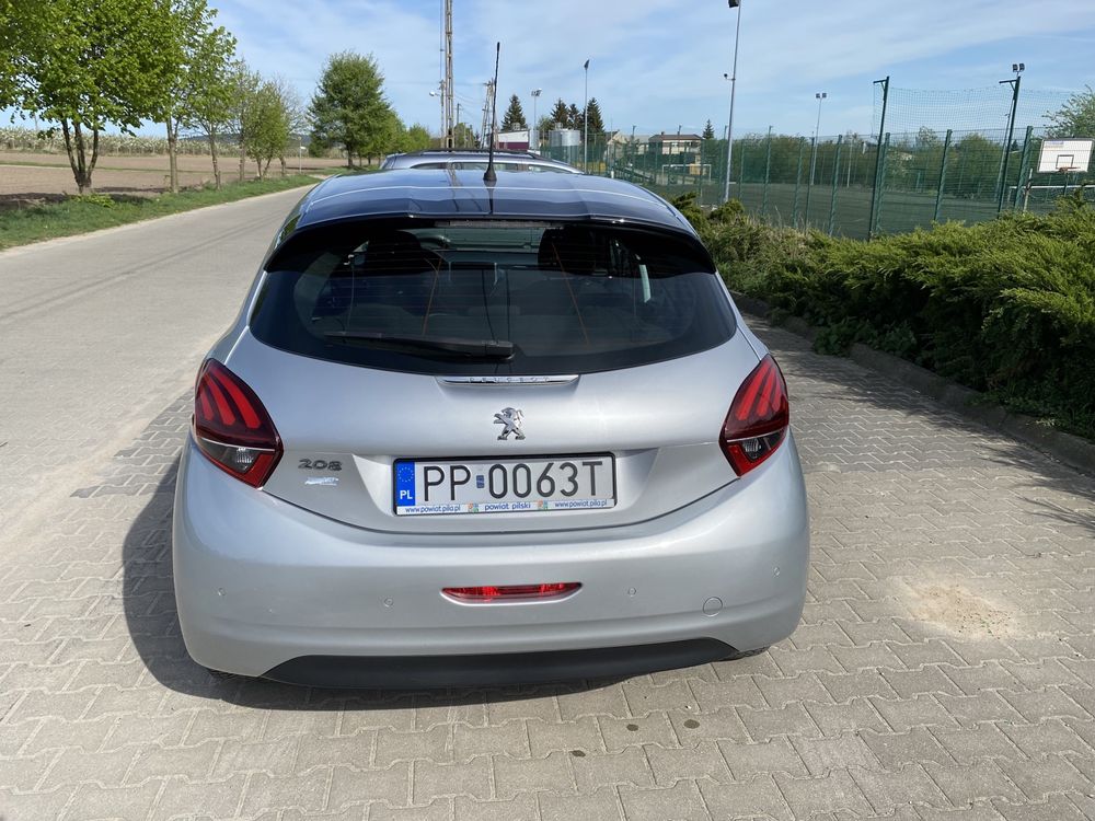 Peugeot 208 1.6 HDI 2018r
